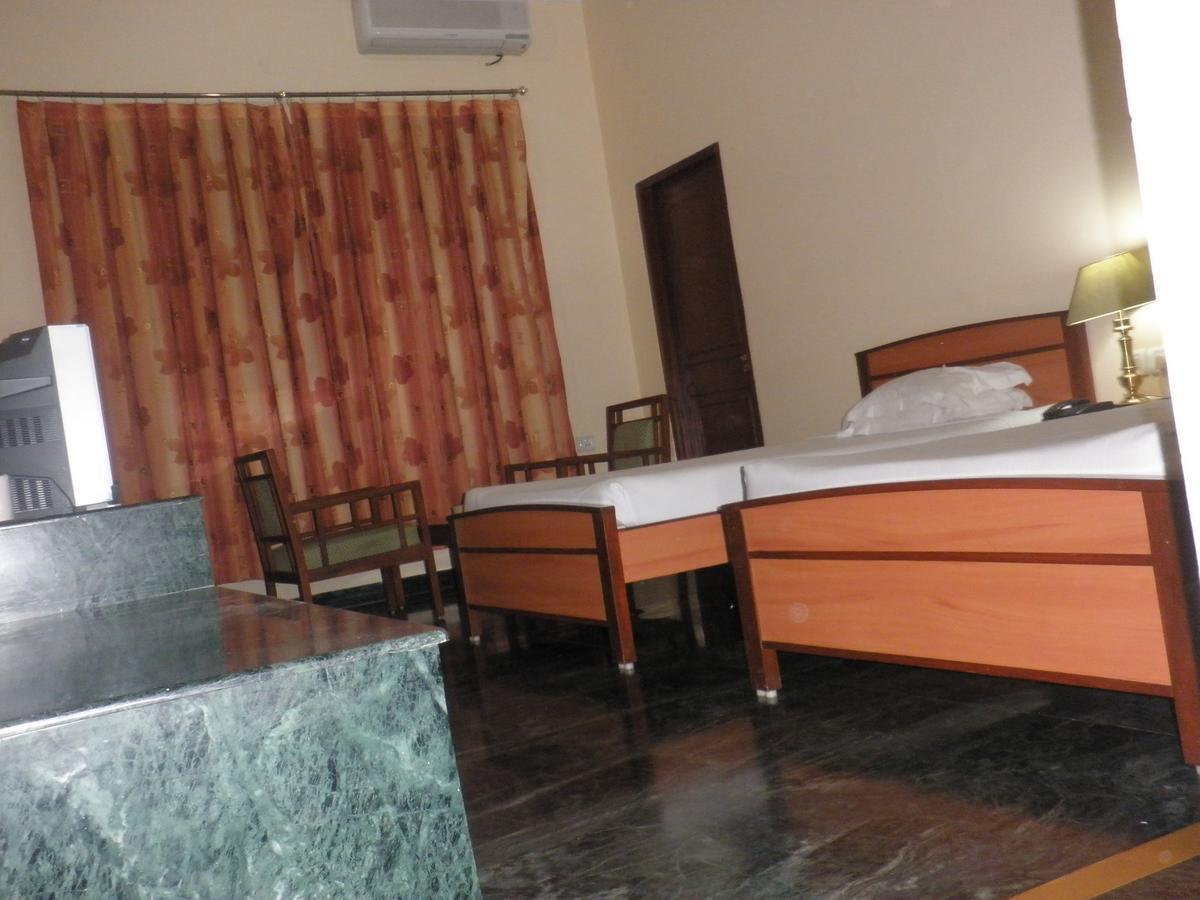 Indo Hokke Hotel Rajgir Exterior photo